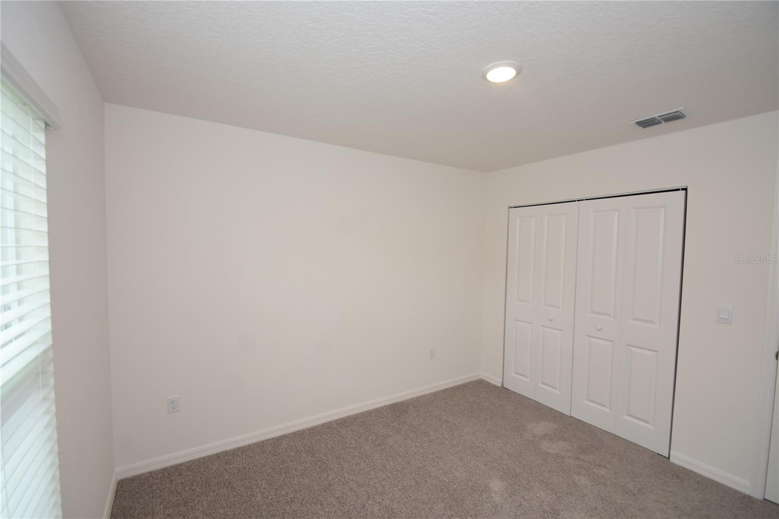 QUAIL HOLLOW - Residential Lease