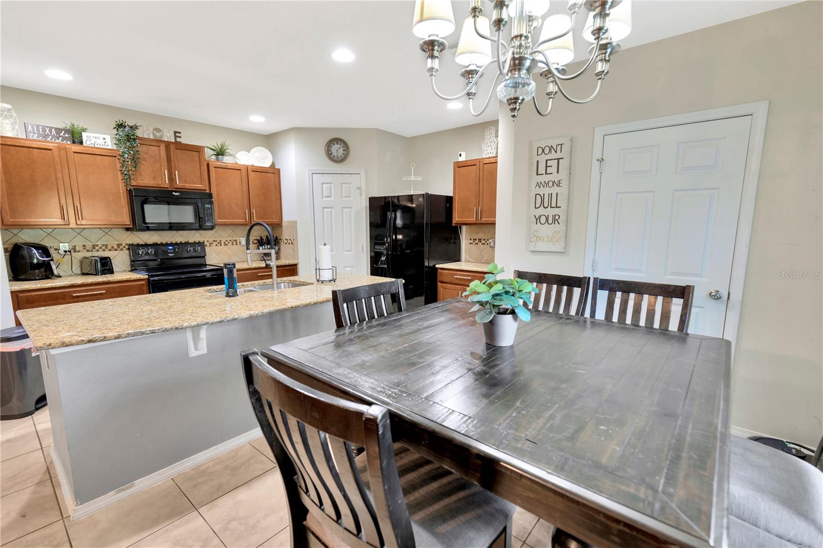MAGNOLIA PARK CENTRAL PH B - Residential