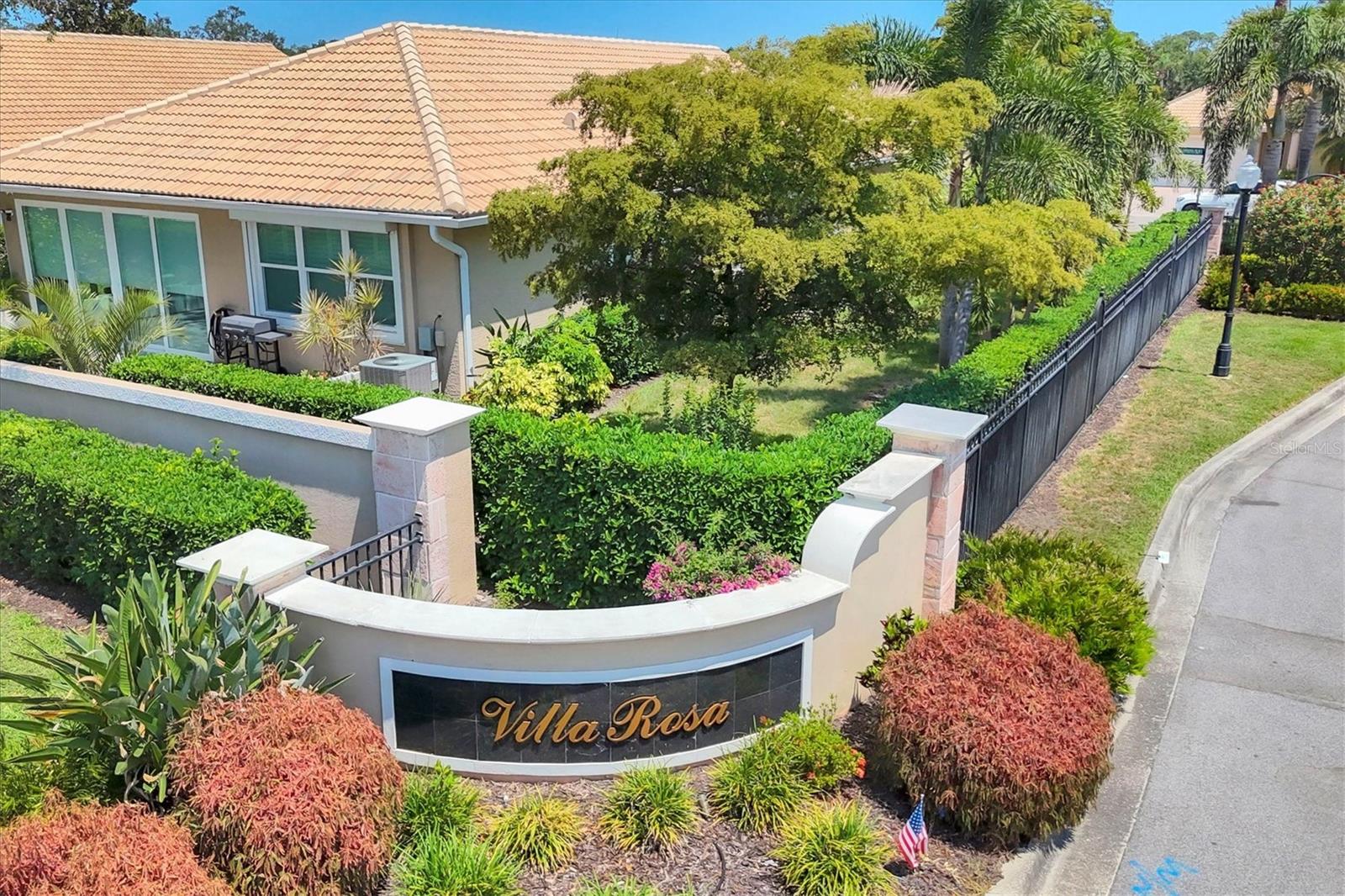 VILLA ROSA - Residential