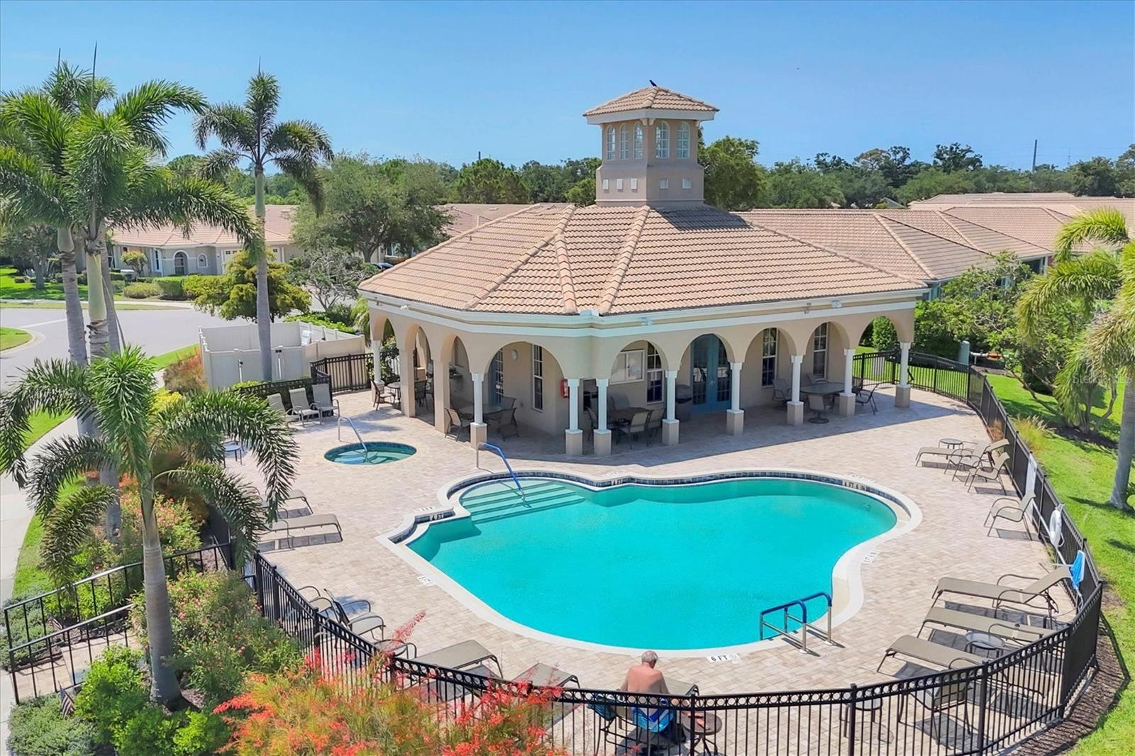 VILLA ROSA - Residential