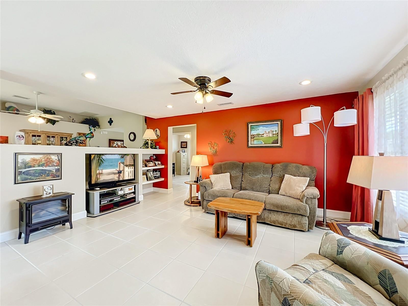 1409 CALIFORNIA DRIVE
