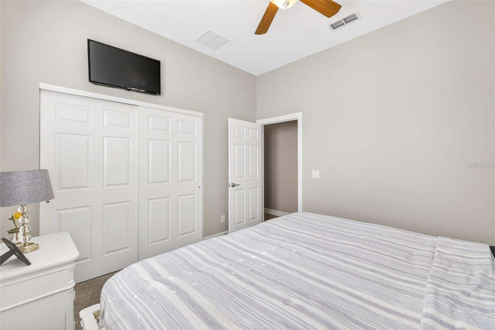 VALENCIA LAKES PH 2 - Residential