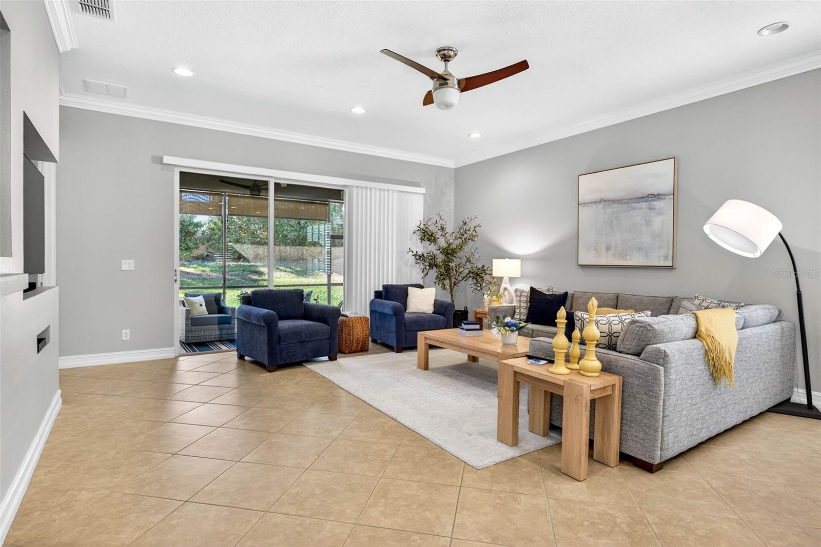 VALENCIA LAKES PH 2 - Residential