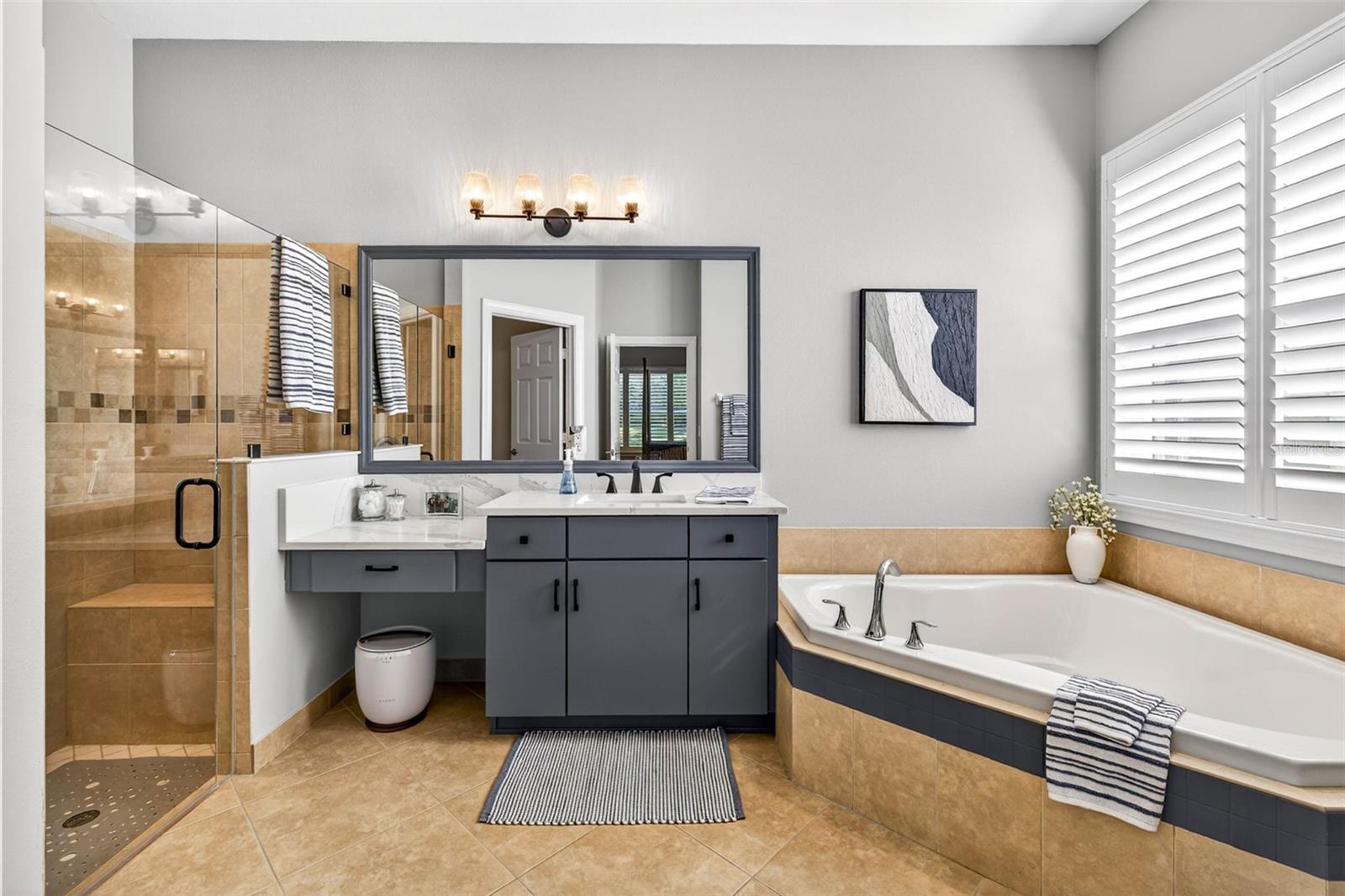 VALENCIA LAKES PH 2 - Residential