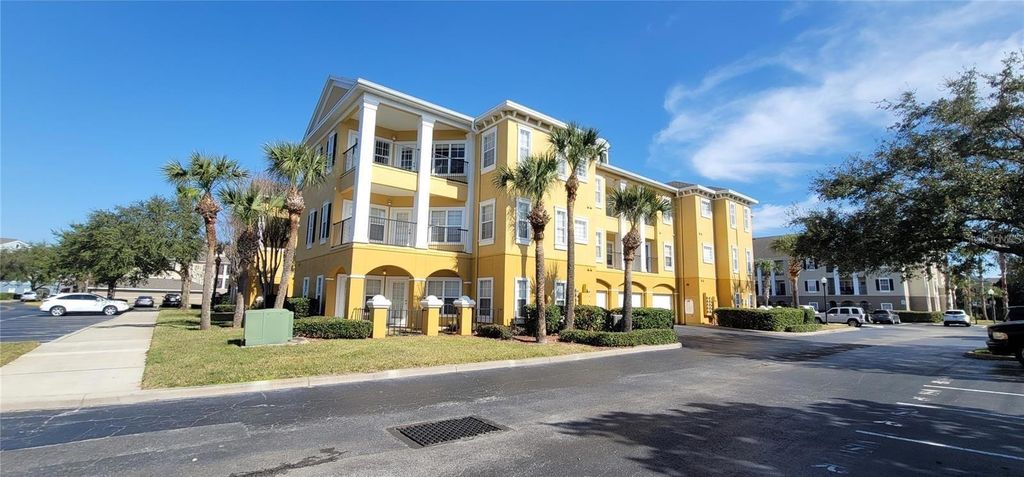 Photo of 3707 Conroy Road #1722, Orlando, FL 32839 (MLS # O6384511)