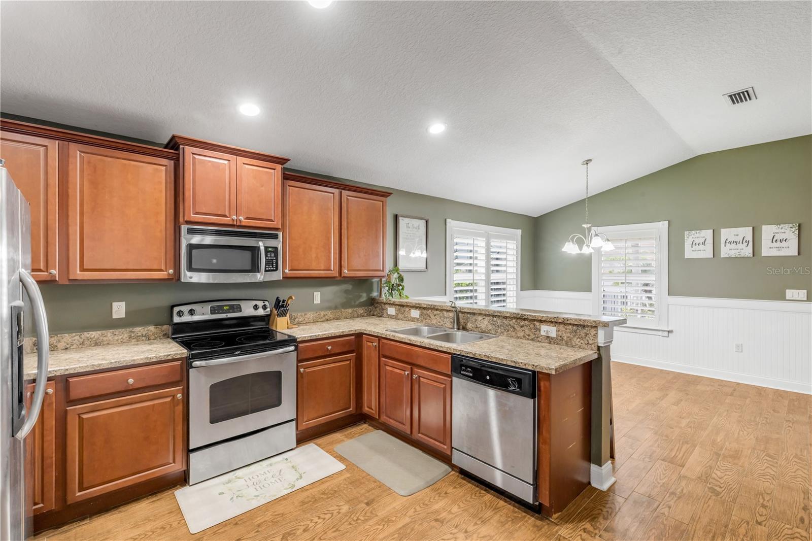 COQUINA COVE - Residential