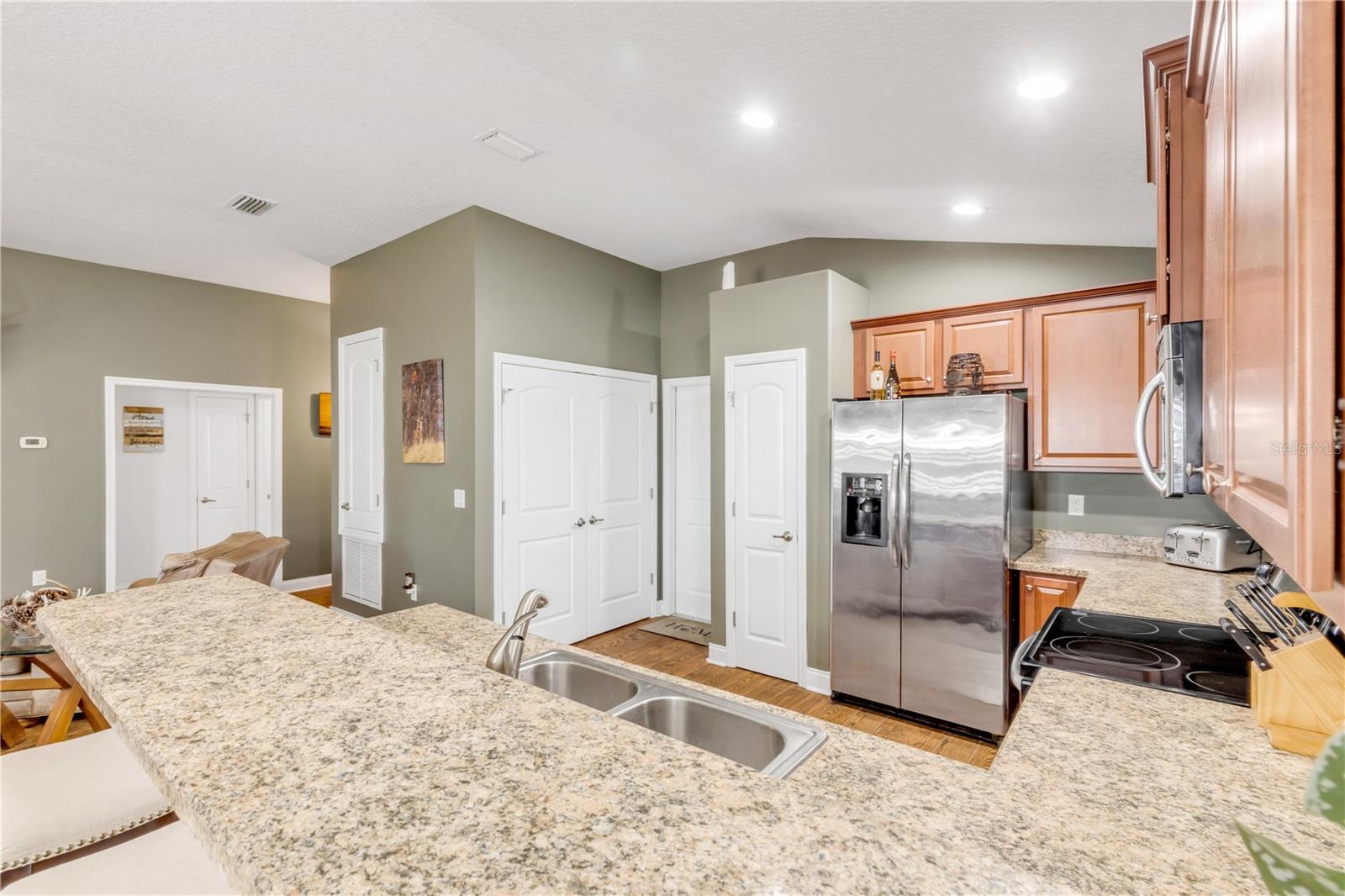 COQUINA COVE - Residential