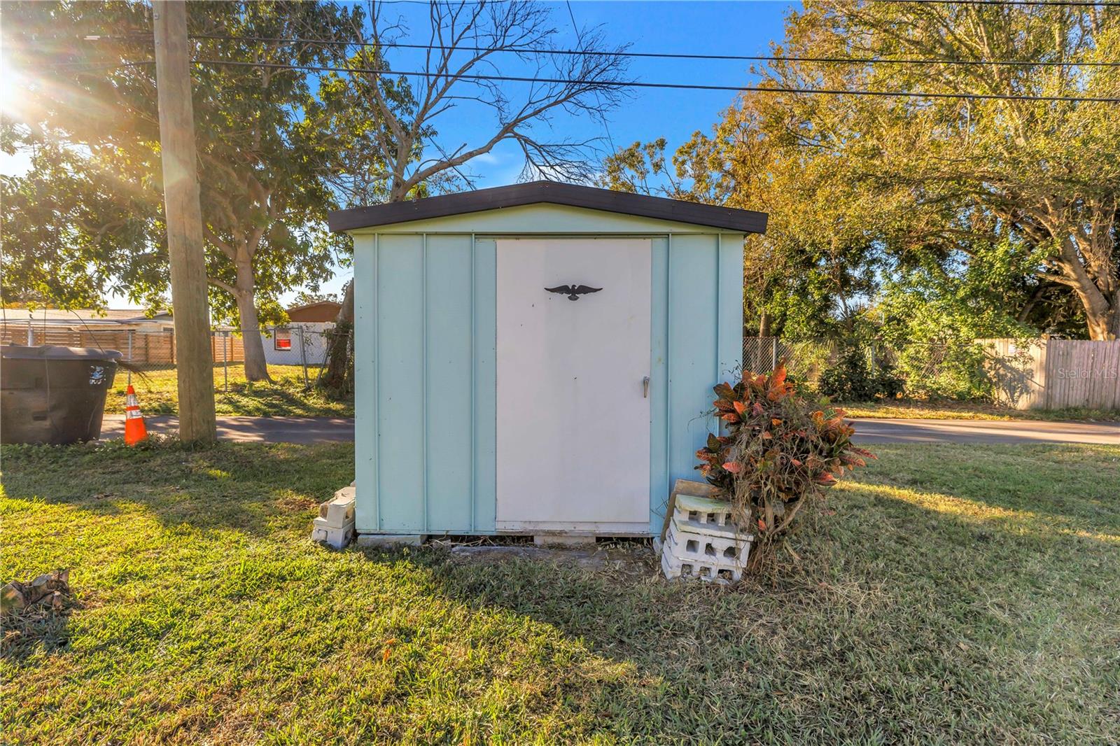 COLONIAL PARKS SUB - Residential