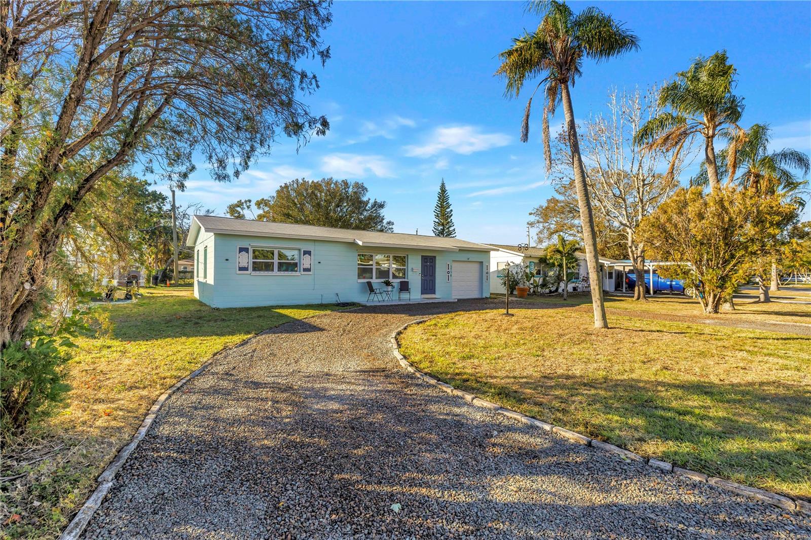 COLONIAL PARKS SUB - Residential