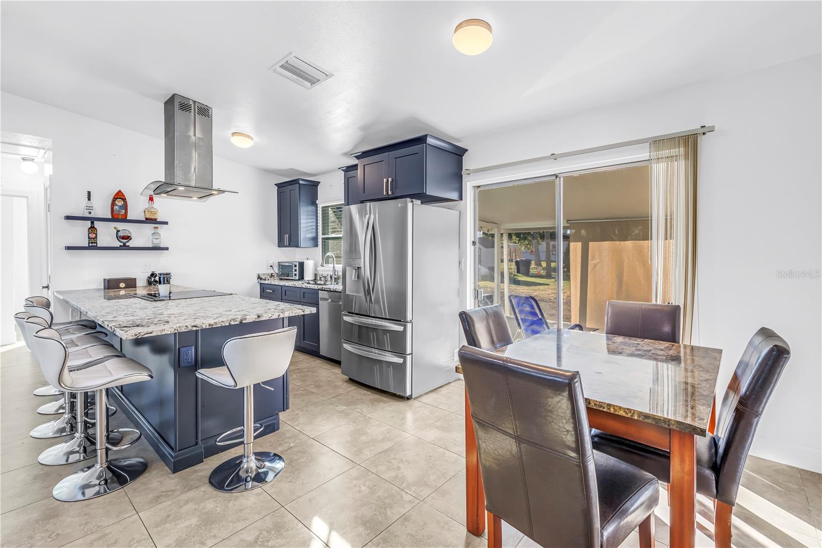 COLONIAL PARKS SUB - Residential