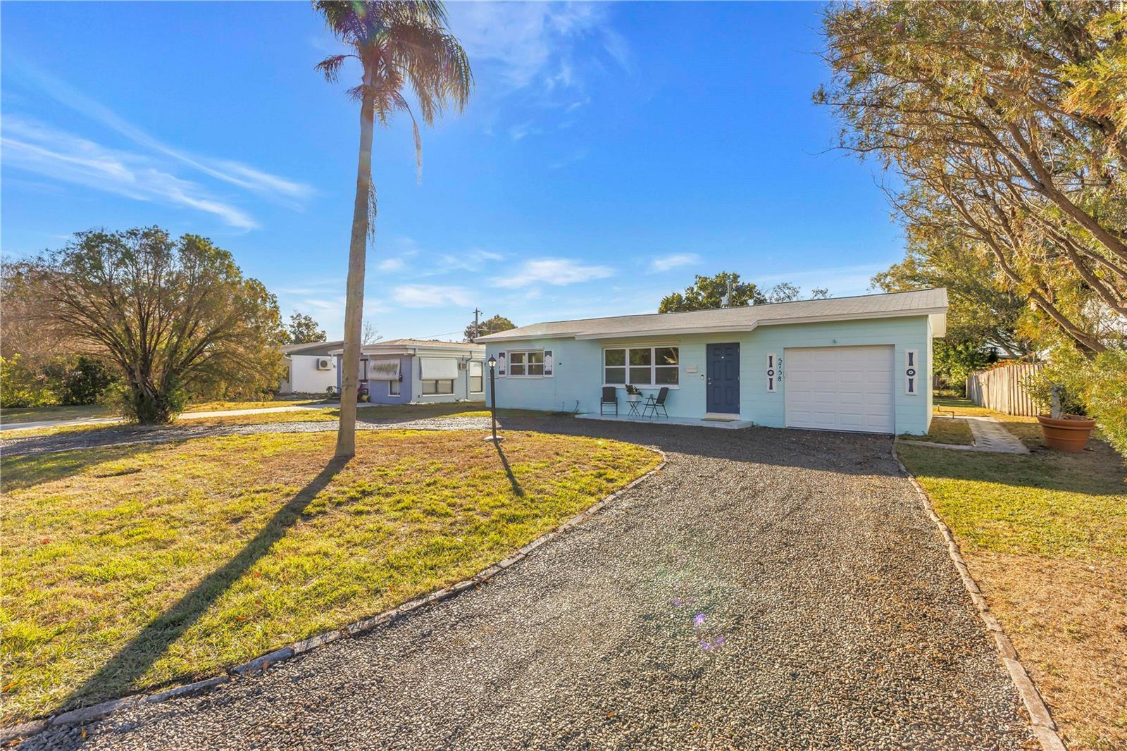 COLONIAL PARKS SUB - Residential