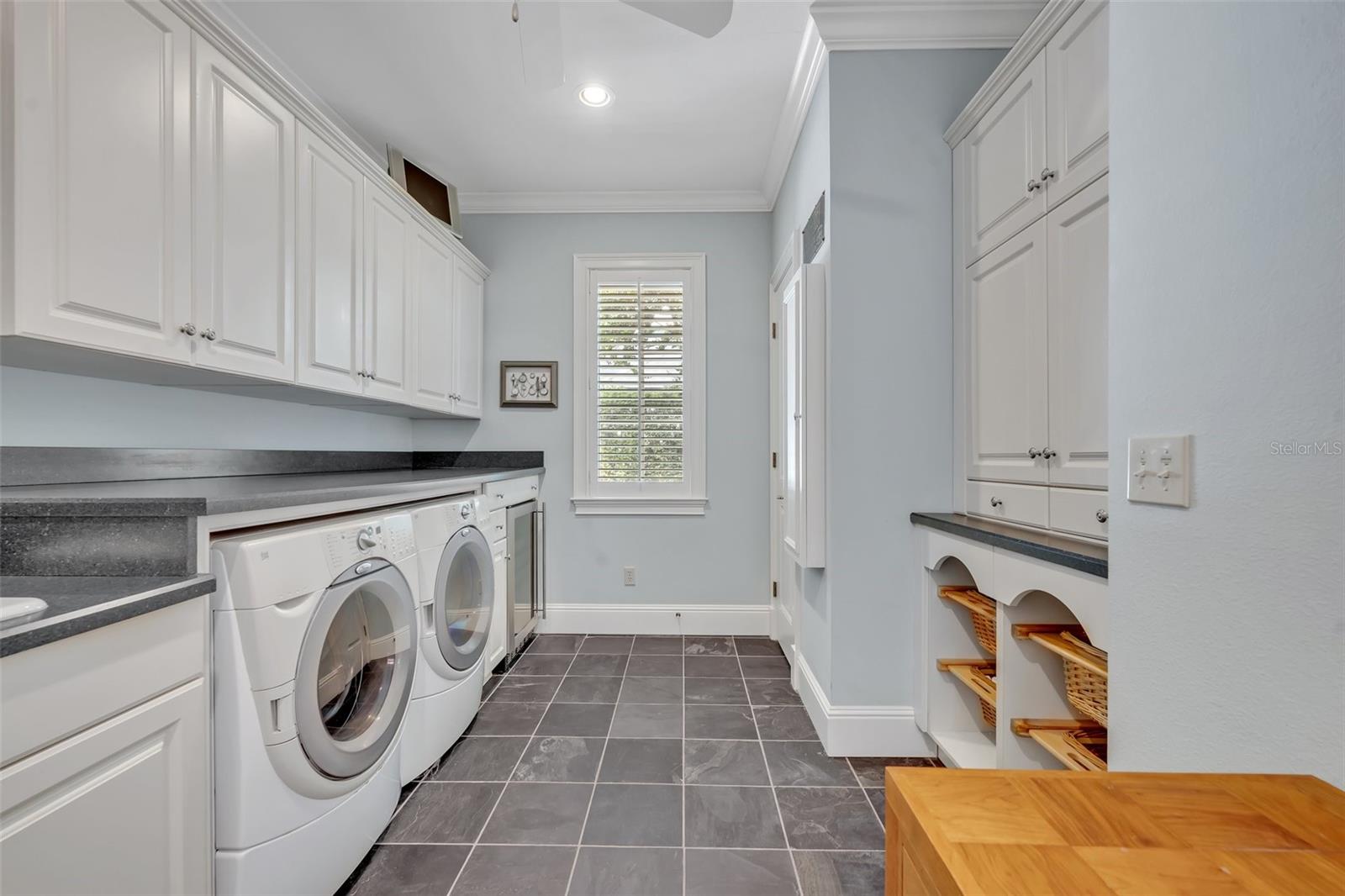 WINDSONG LOOKOUT LANDING 43/79 - Residential