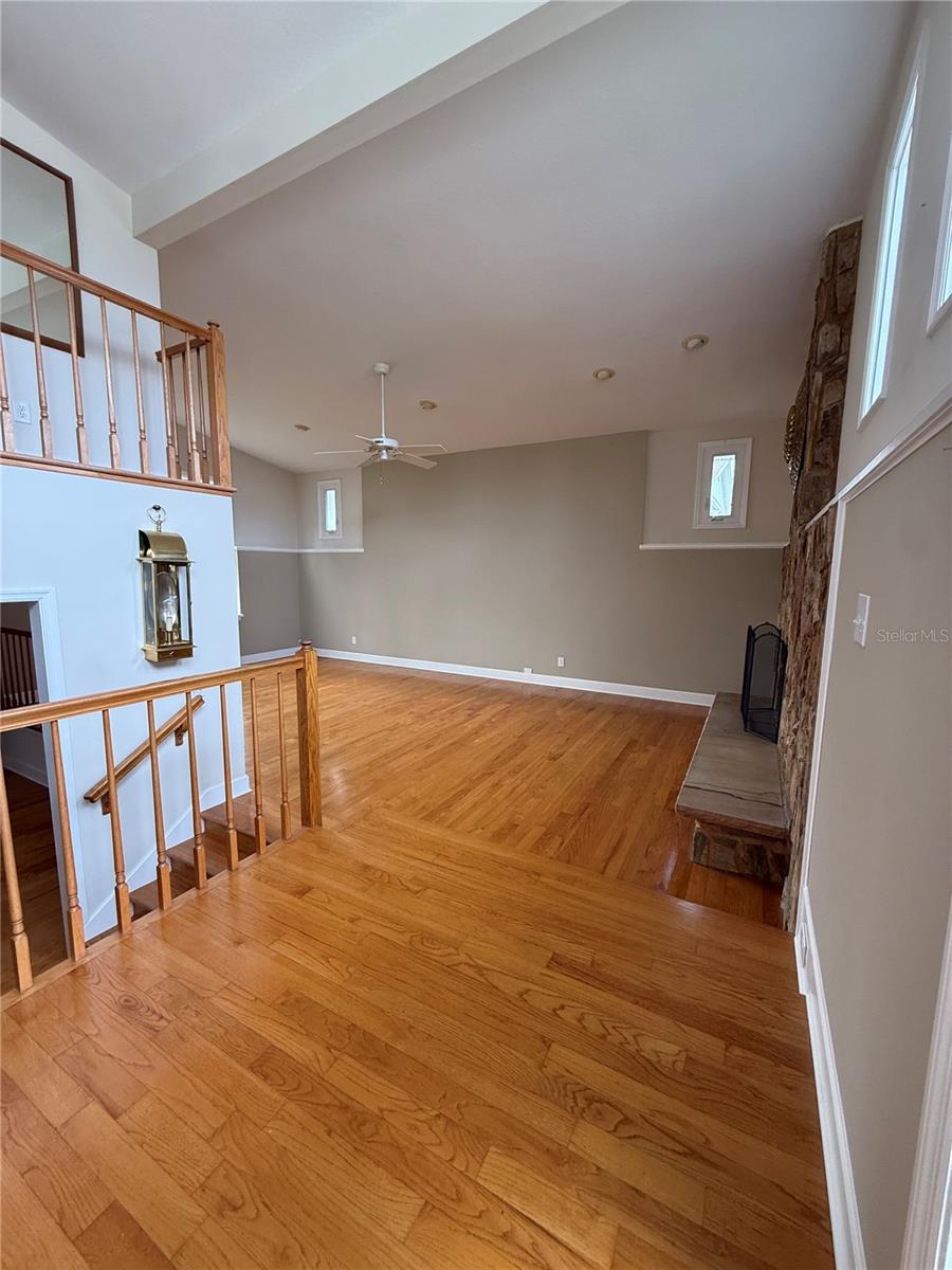 BRANTLEY HALL ESTATES - Residential Lease