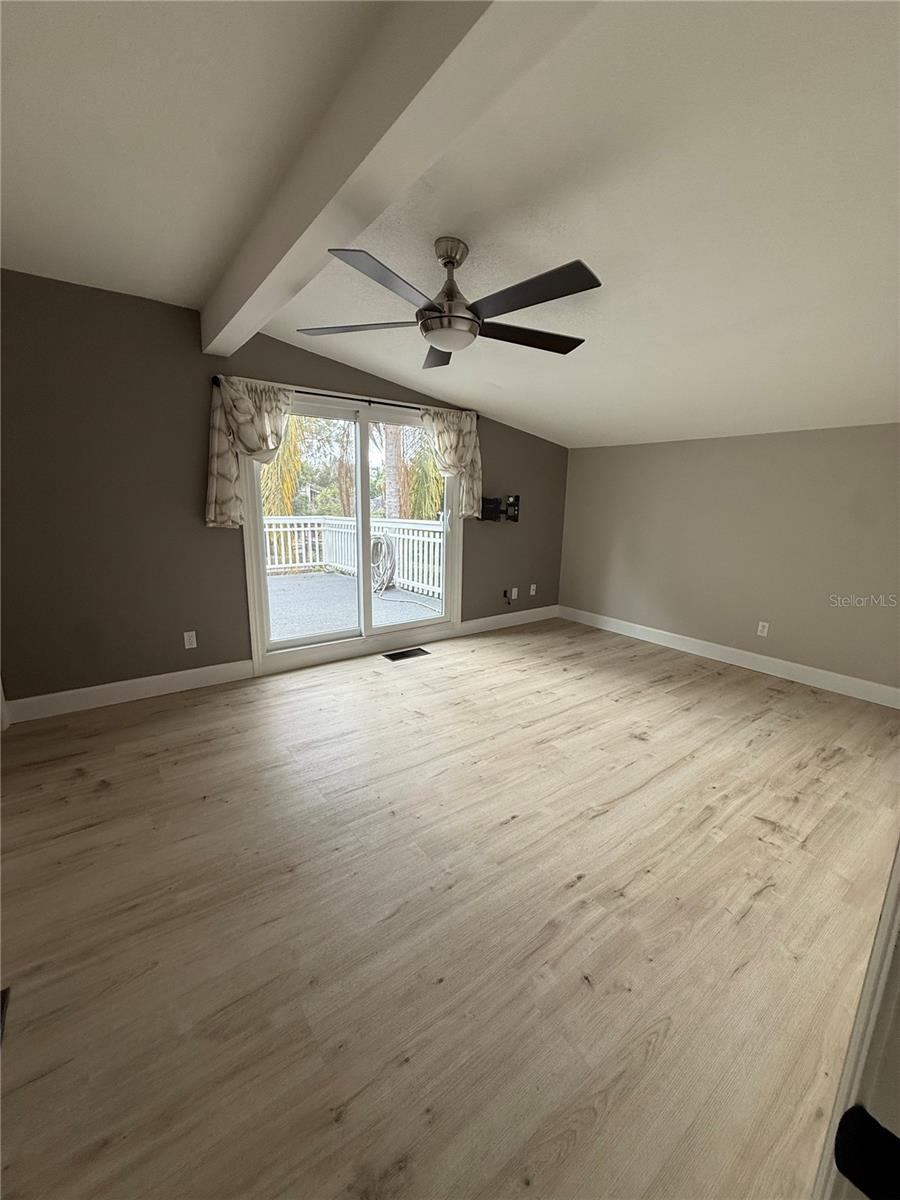 BRANTLEY HALL ESTATES - Residential Lease