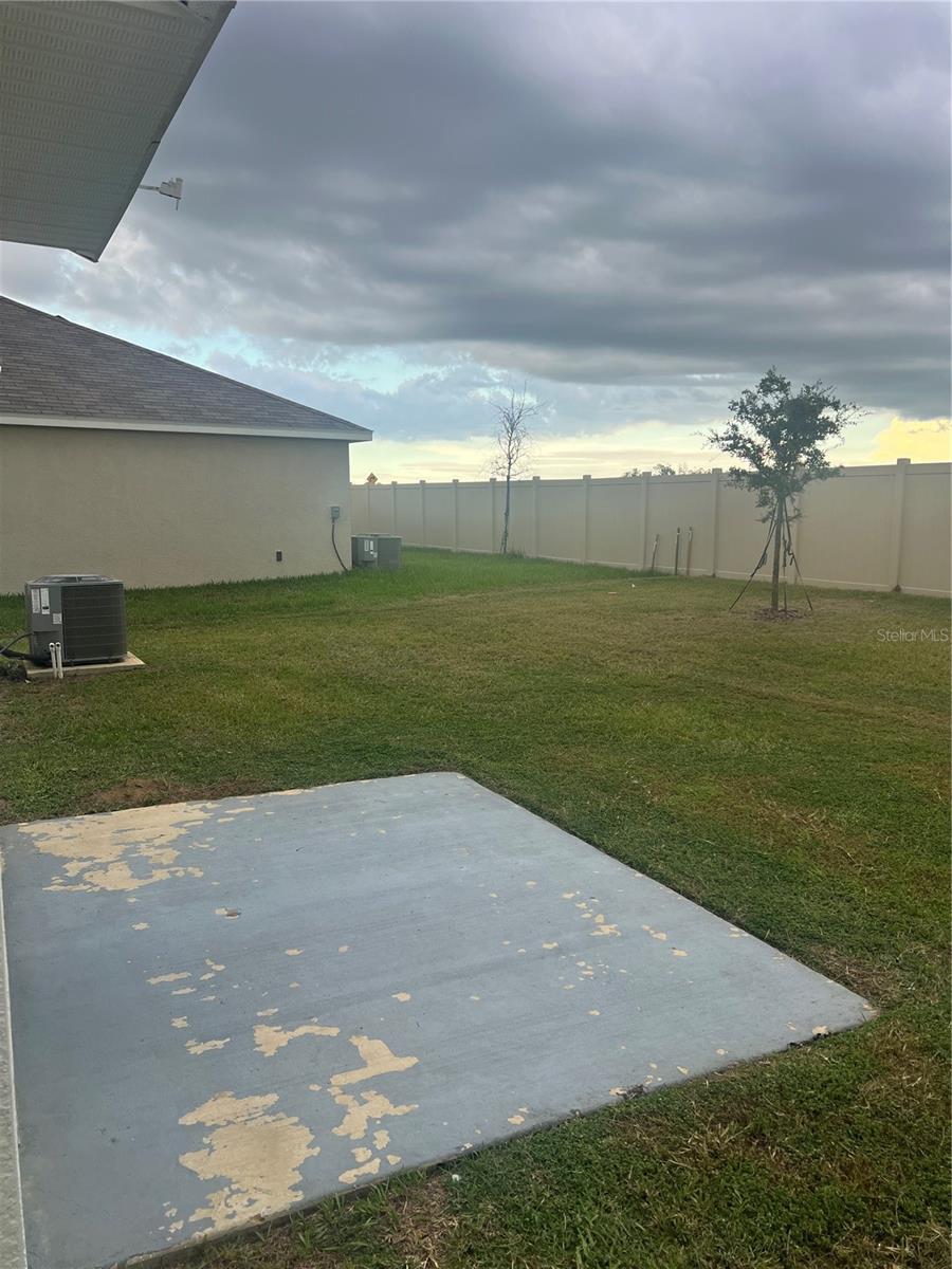 SUMMIT VIEW PH 2B - Residential Lease