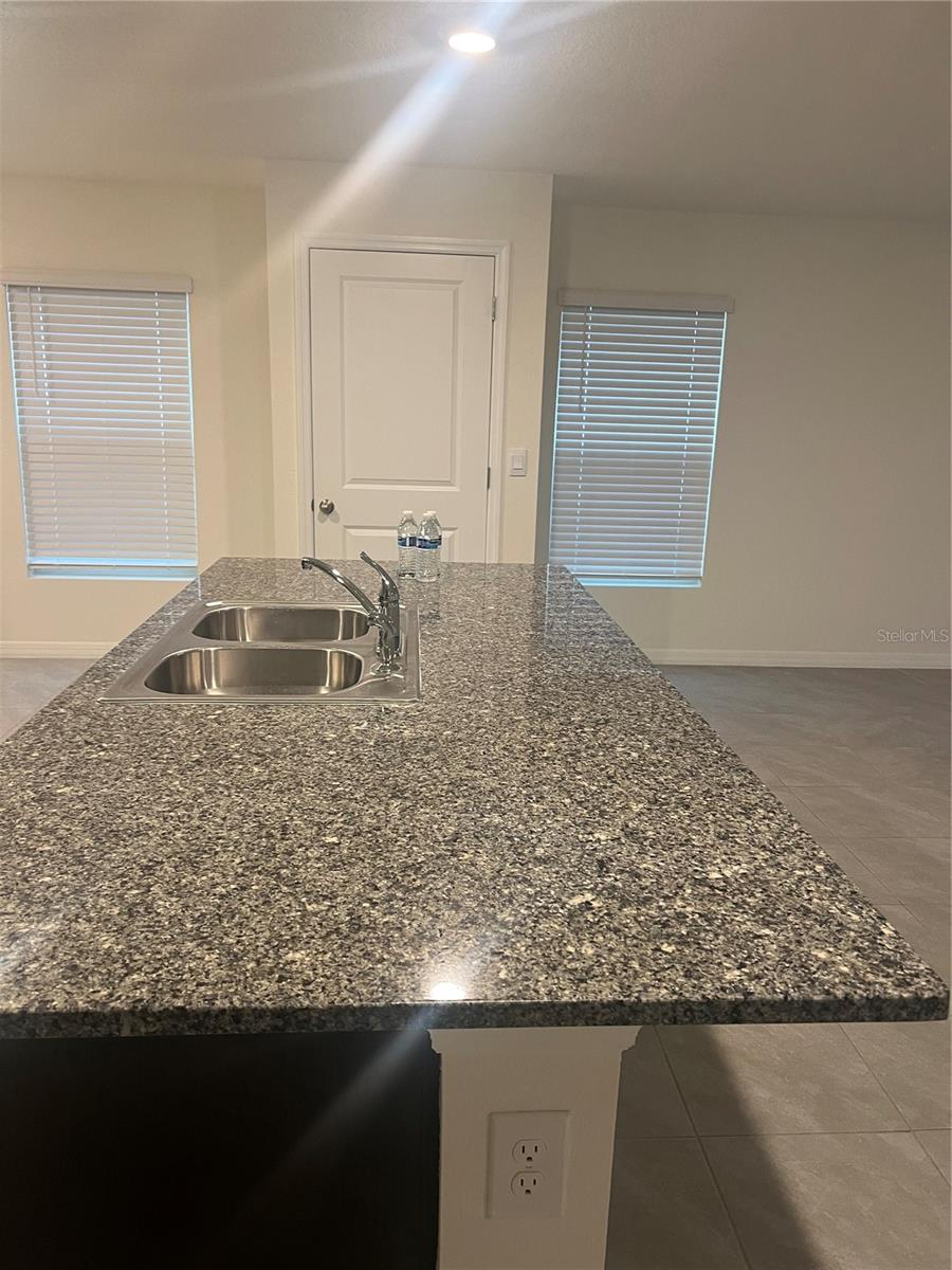 SUMMIT VIEW PH 2B - Residential Lease