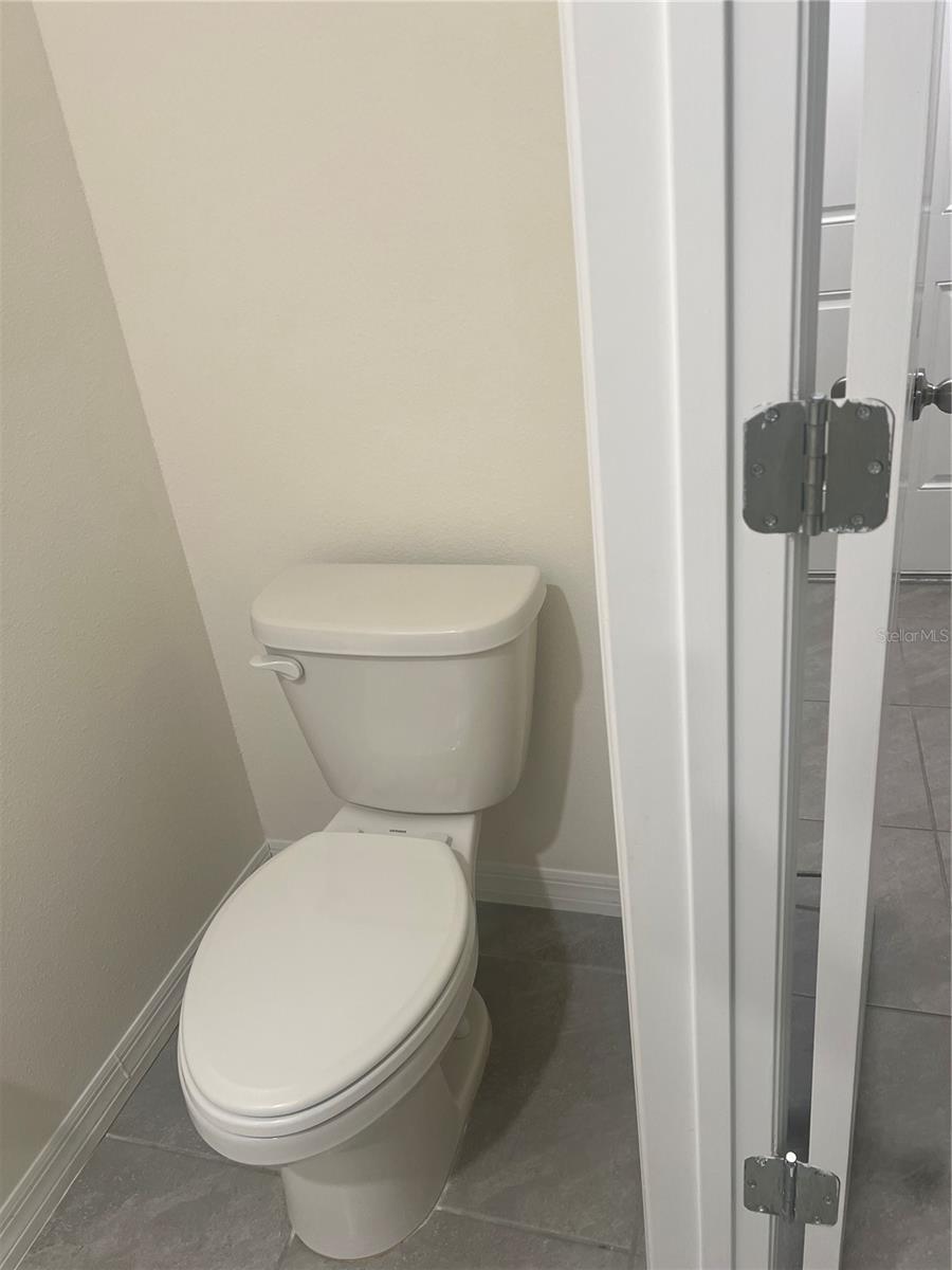 SUMMIT VIEW PH 2B - Residential Lease