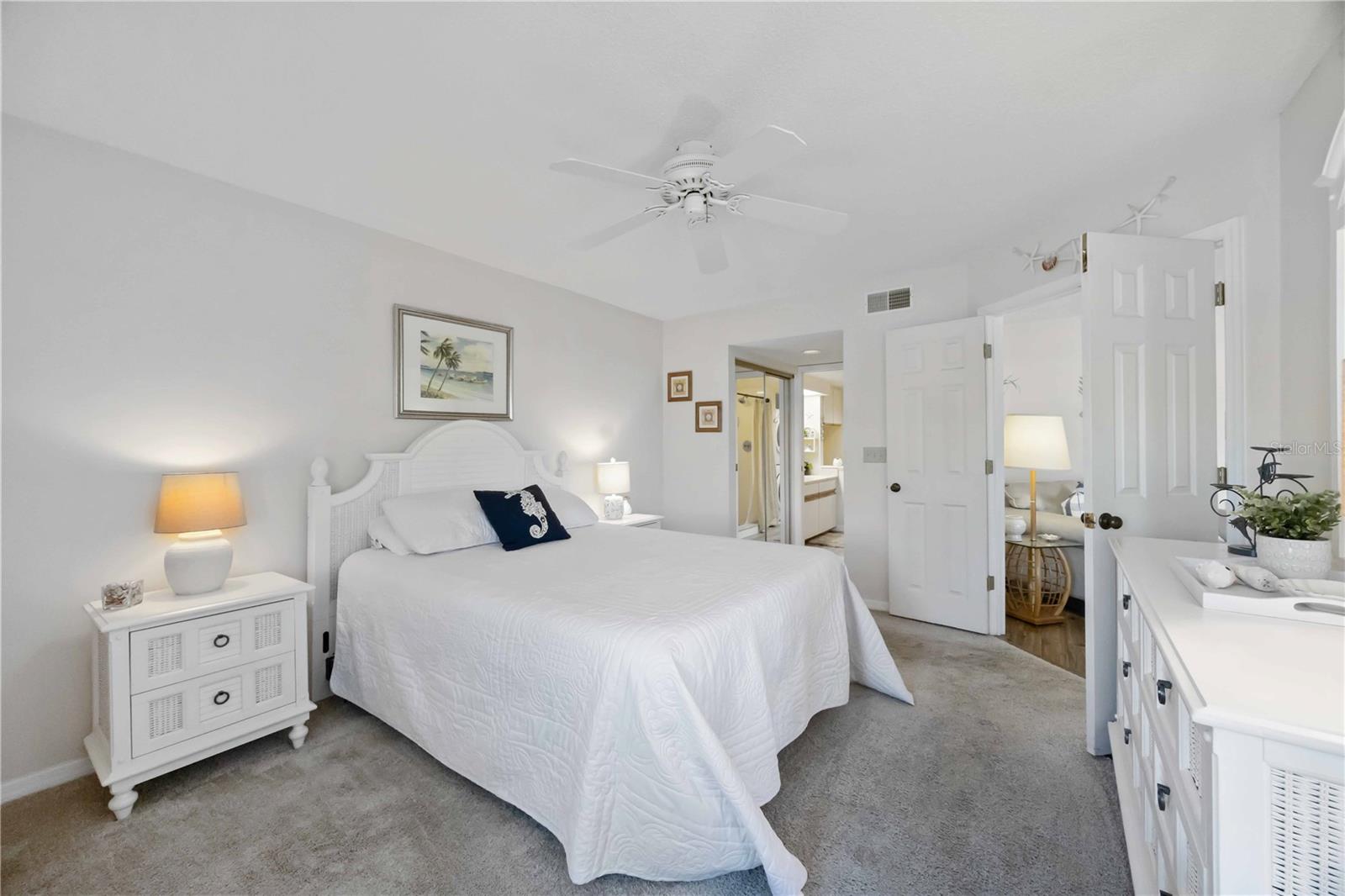 FARMINGTON VISTAS - Residential