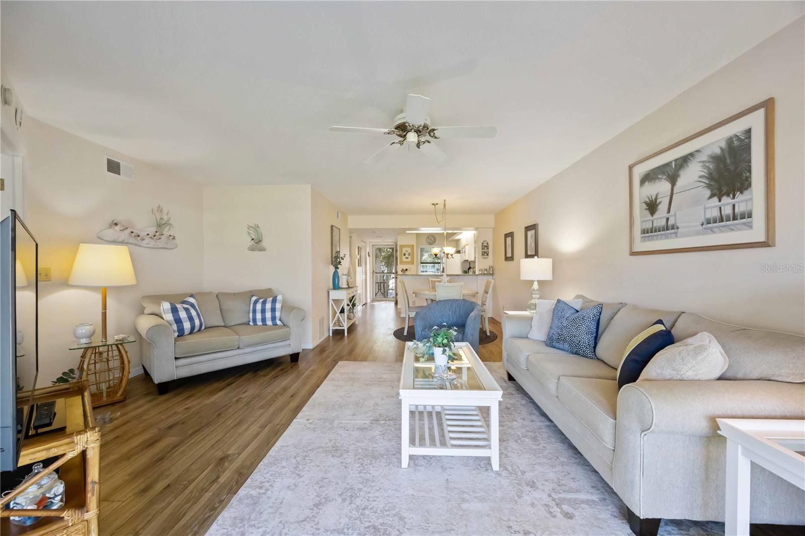 FARMINGTON VISTAS - Residential