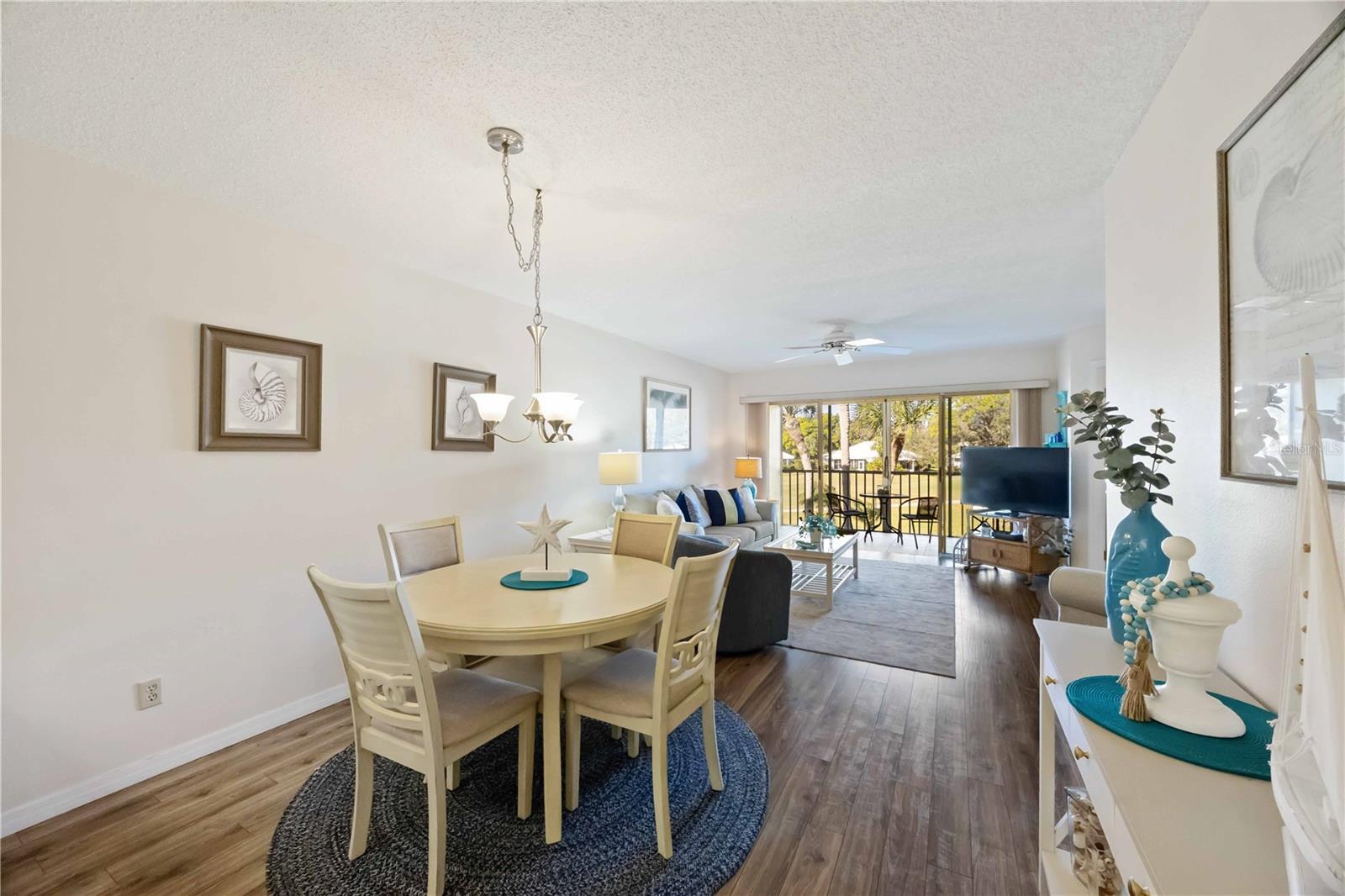 FARMINGTON VISTAS - Residential