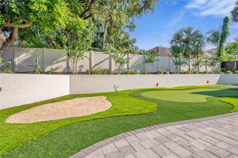 Tiny photo for 238 E Lakeshore Drive, Clermont, FL 34711 (MLS # G5102209)