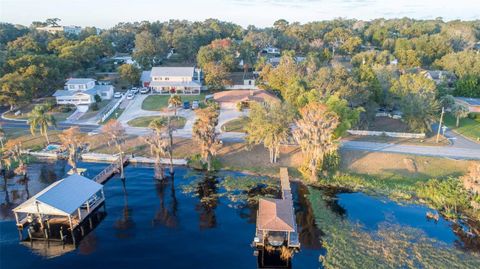 Tiny photo for 238 E Lakeshore Drive, Clermont, FL 34711 (MLS # G5102209)