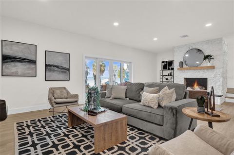 Tiny photo for 238 E Lakeshore Drive, Clermont, FL 34711 (MLS # G5102209)