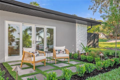 Tiny photo for 238 E Lakeshore Drive, Clermont, FL 34711 (MLS # G5102209)