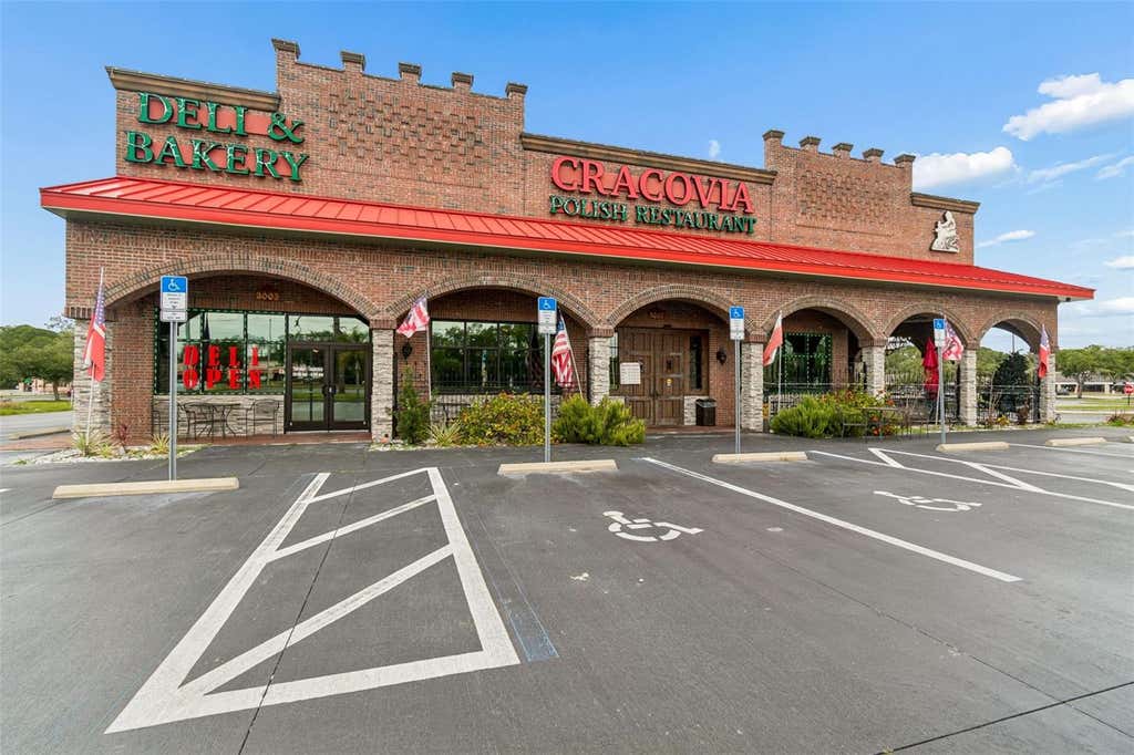Photo of 3007 Commercial Way, Spring Hill, FL 34606 (MLS # O6415163)