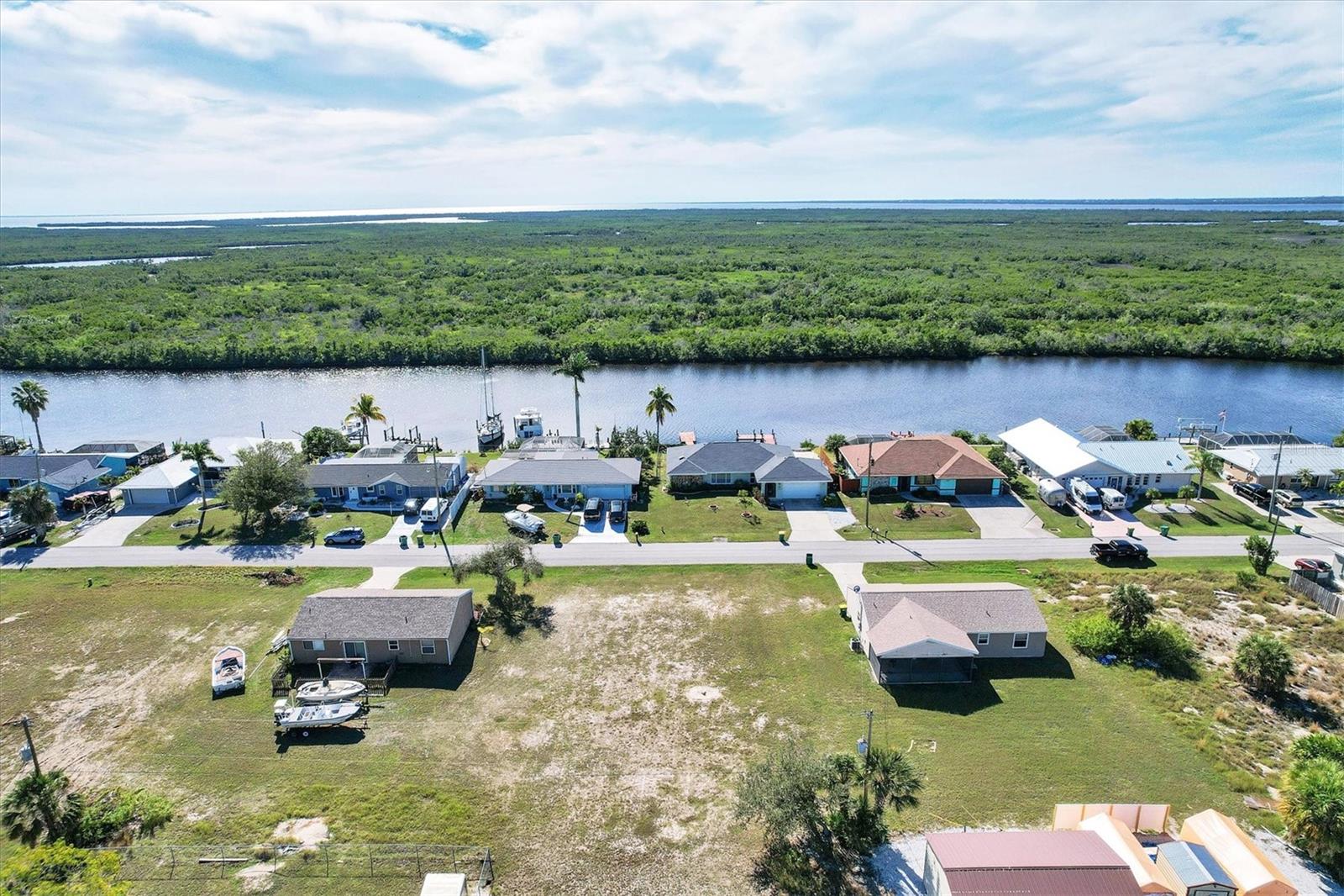 PORT CHARLOTTE SEC 079 - Land