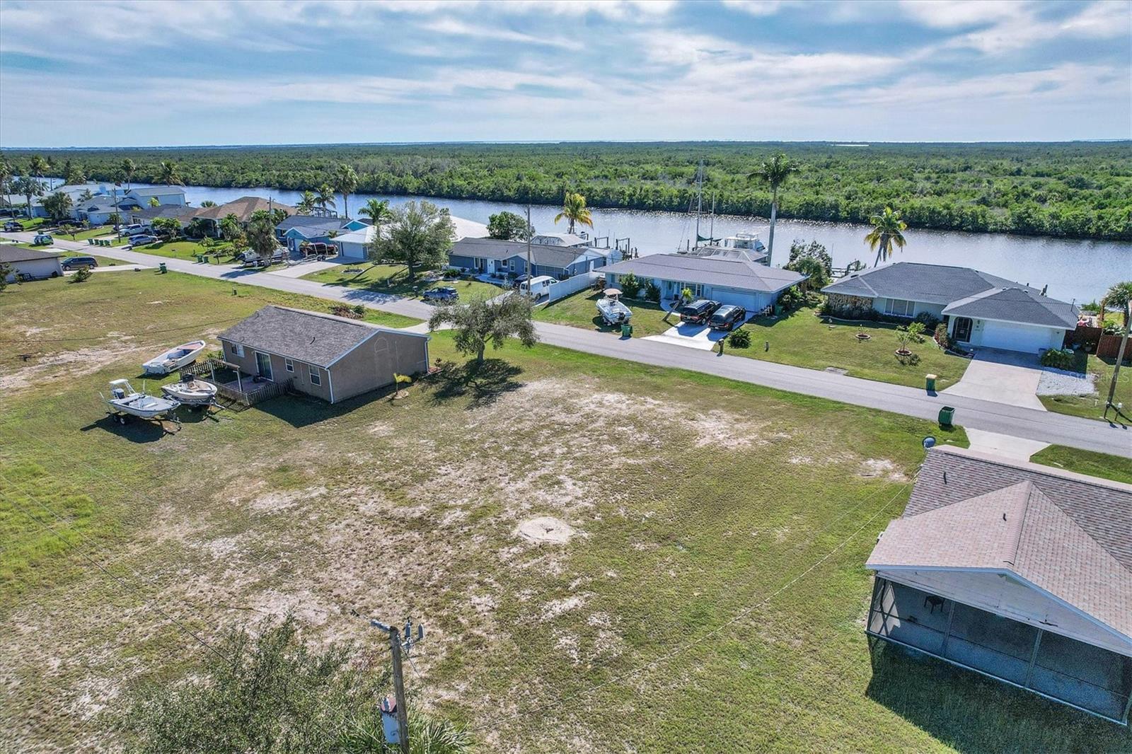 PORT CHARLOTTE SEC 079 - Land