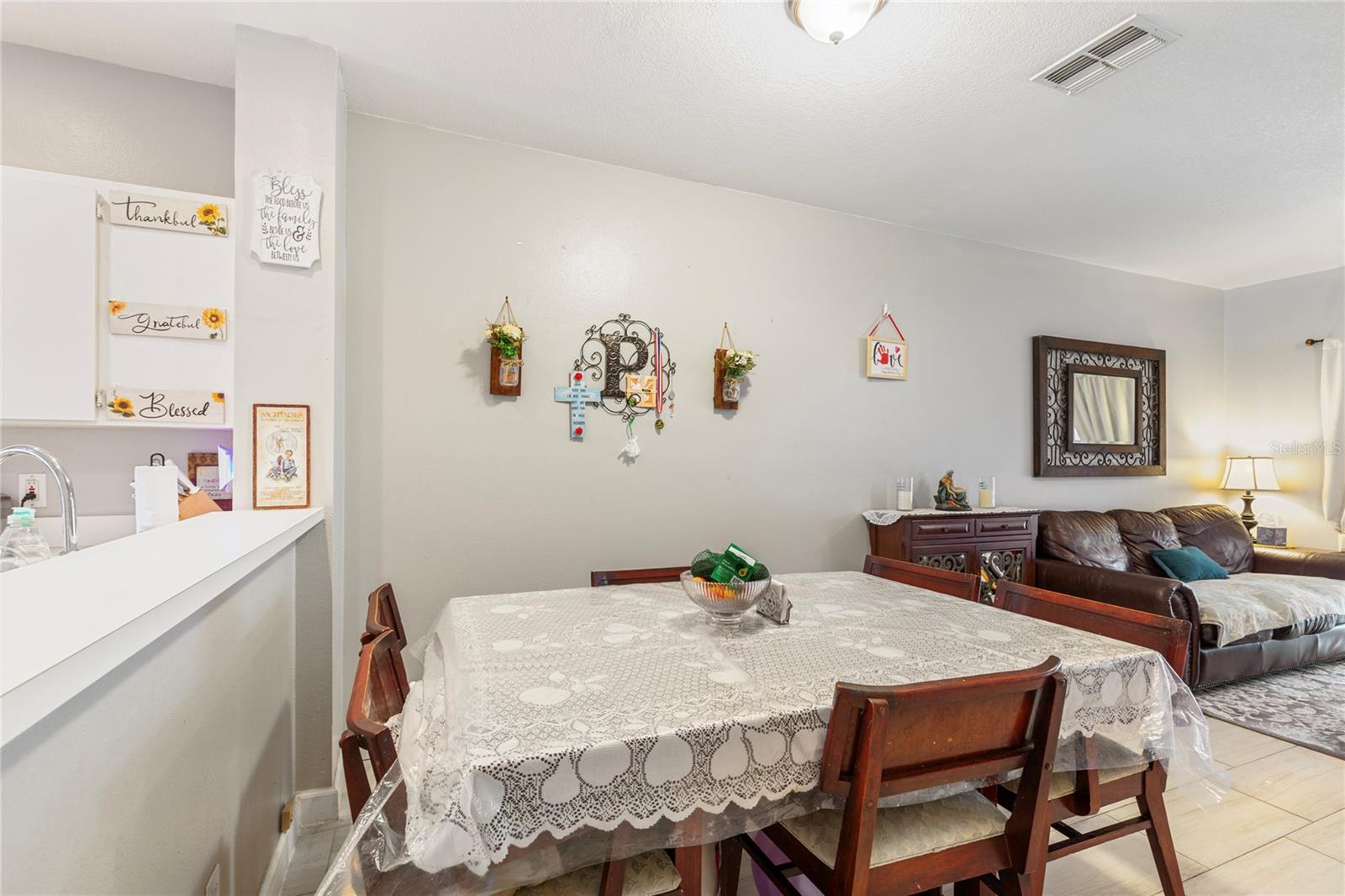 COUNTRYSIDE KEY - Residential