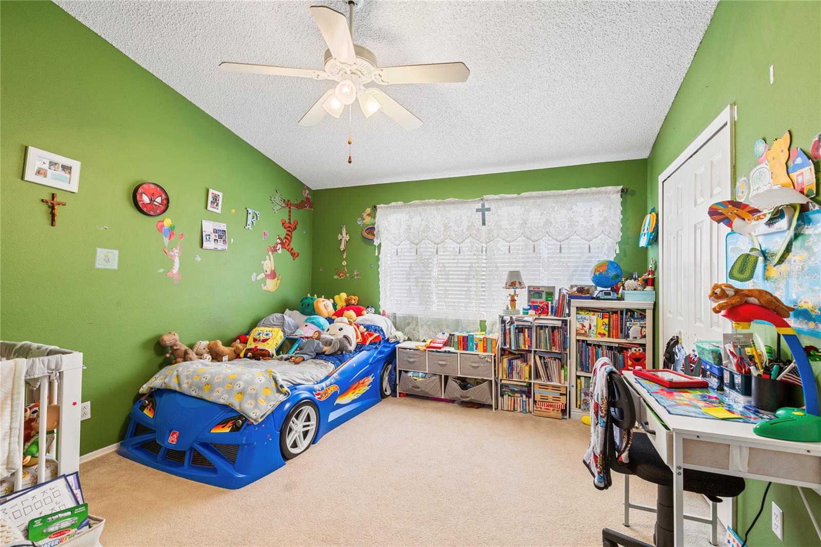 COUNTRYSIDE KEY - Residential