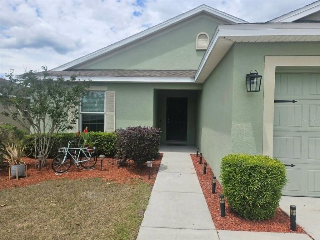 Photo of 30939 Water Lily Drive, Brooksville, FL 34602 (MLS # W7885346)