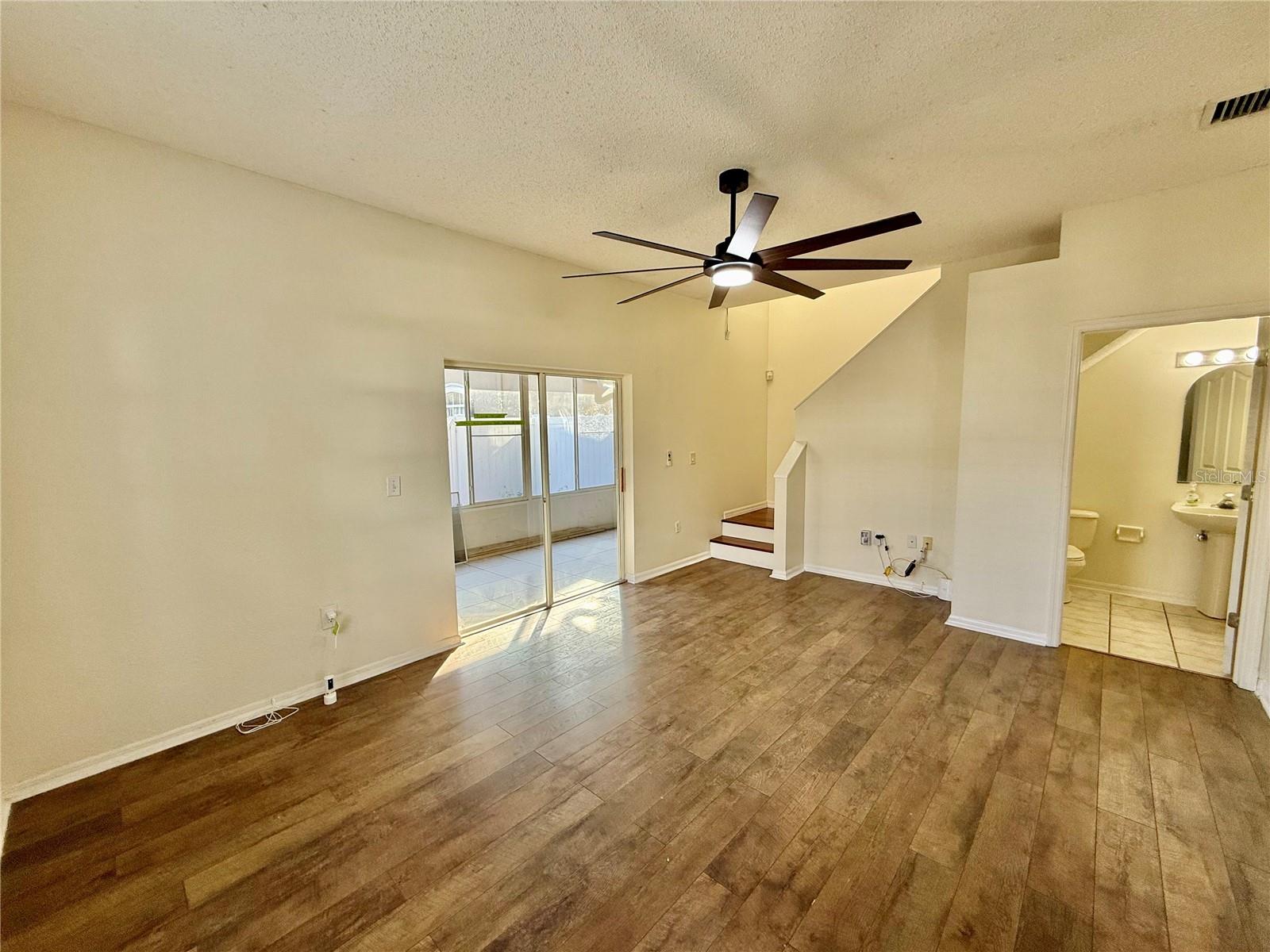 TRAFALGAR SQUARE - Residential Lease