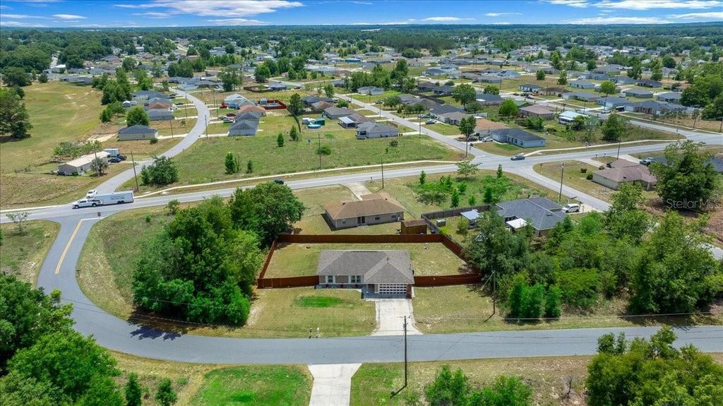 Photo of 176 Juniper Loop Circle, Ocala, FL 34480 (MLS # OM724227)