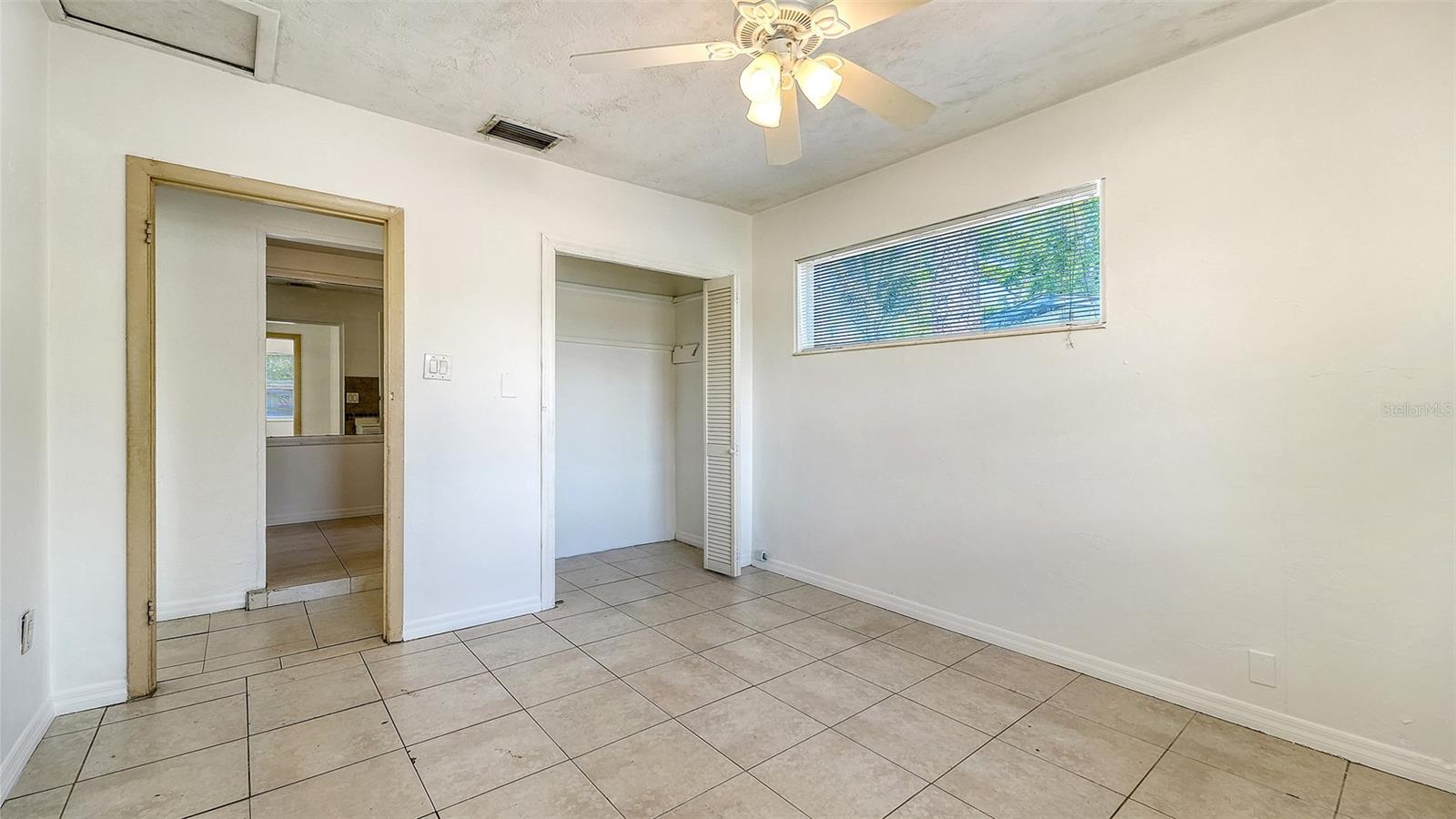 PEACOCKS 1ST ADD - Residential