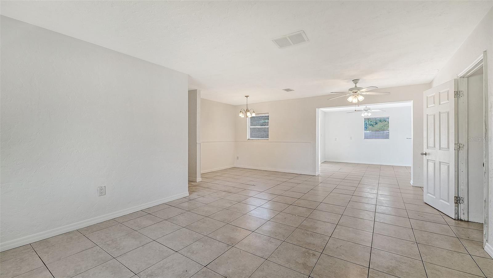 PEACOCKS 1ST ADD - Residential