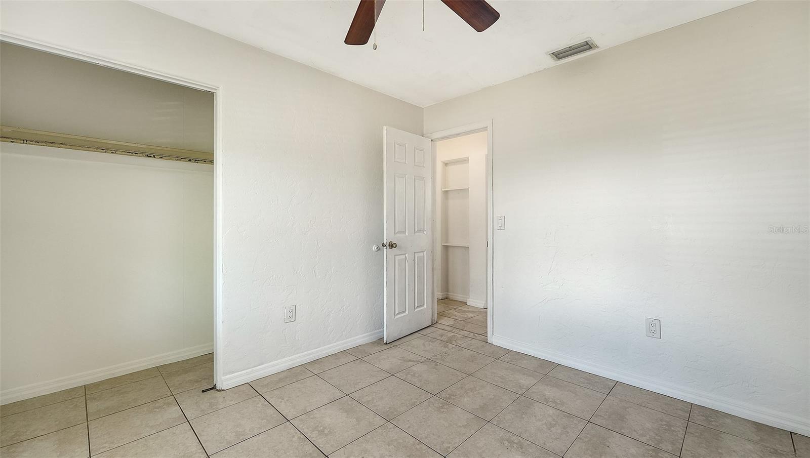 PEACOCKS 1ST ADD - Residential