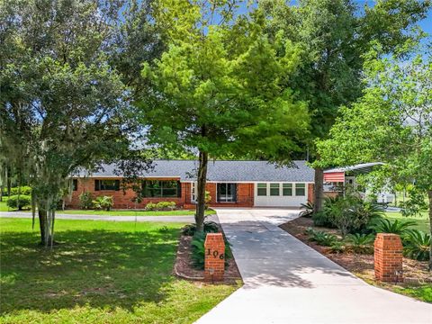 106 N FREDERICK STREET PIERSON FL 32180