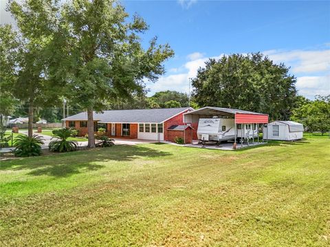106 N FREDERICK STREET PIERSON FL 32180