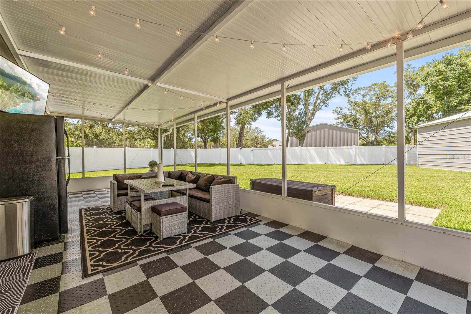 TRADE WINDS ESTATES SUB - Residential