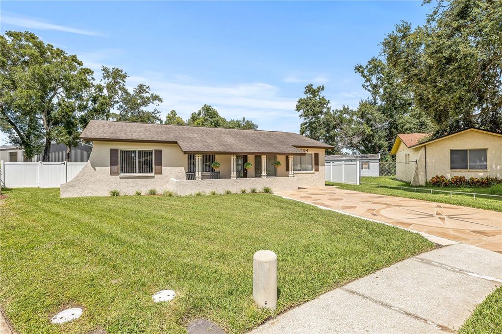 Photo of 6284 99th Circle N, Pinellas Park, FL 33782 (MLS # TB8432658)