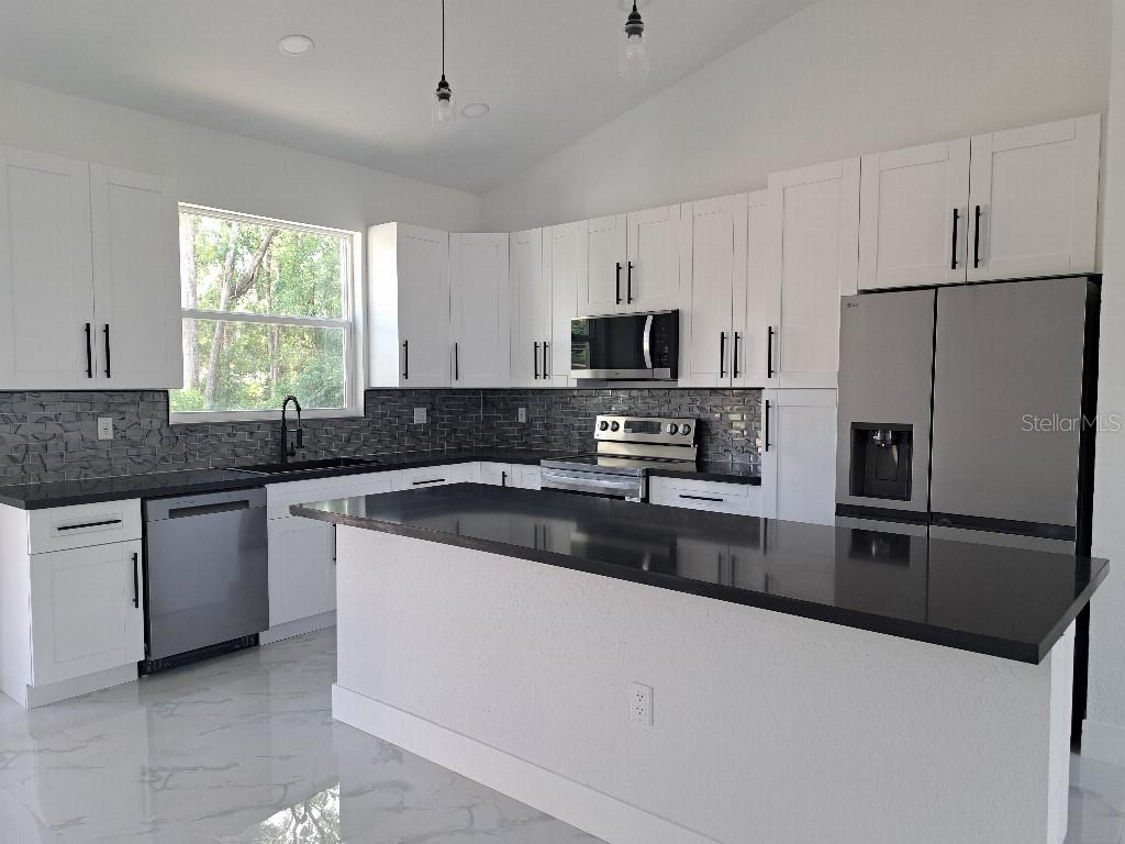 BELLEVIEW HEIGHTS ESTATE - Residential