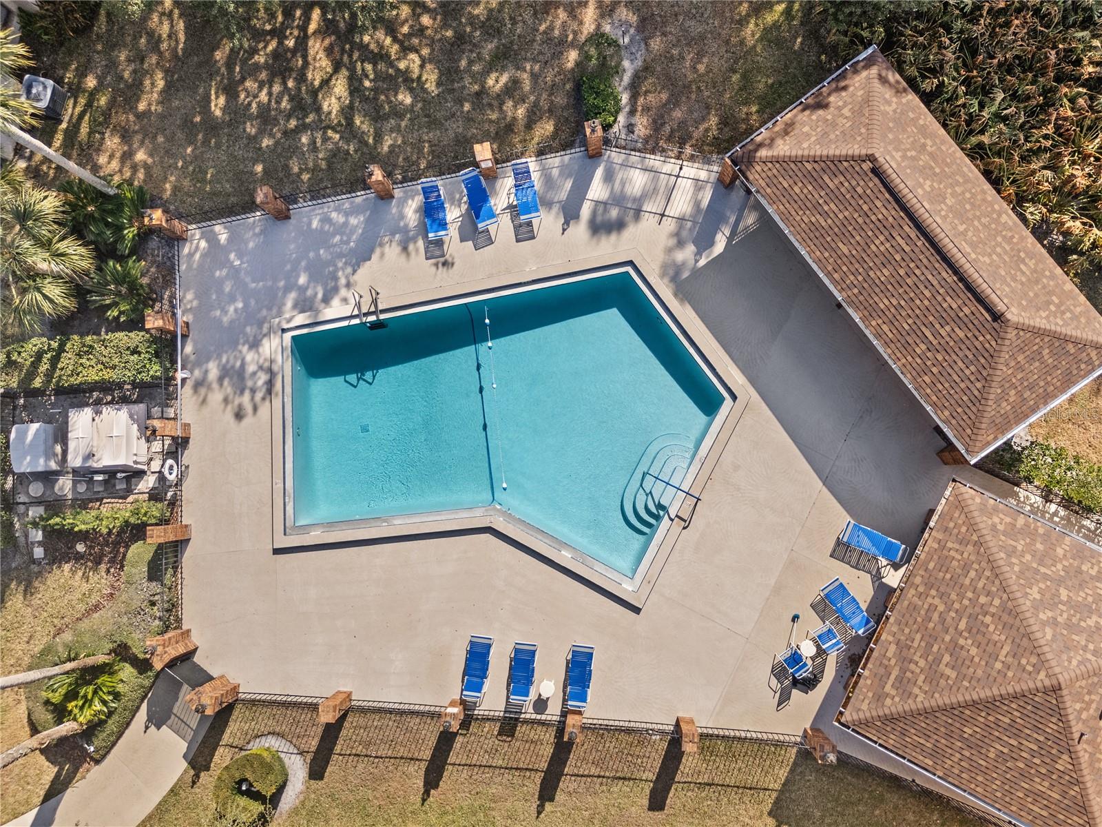 WEKIVA COUNTRY CLUB VILLAS - Residential