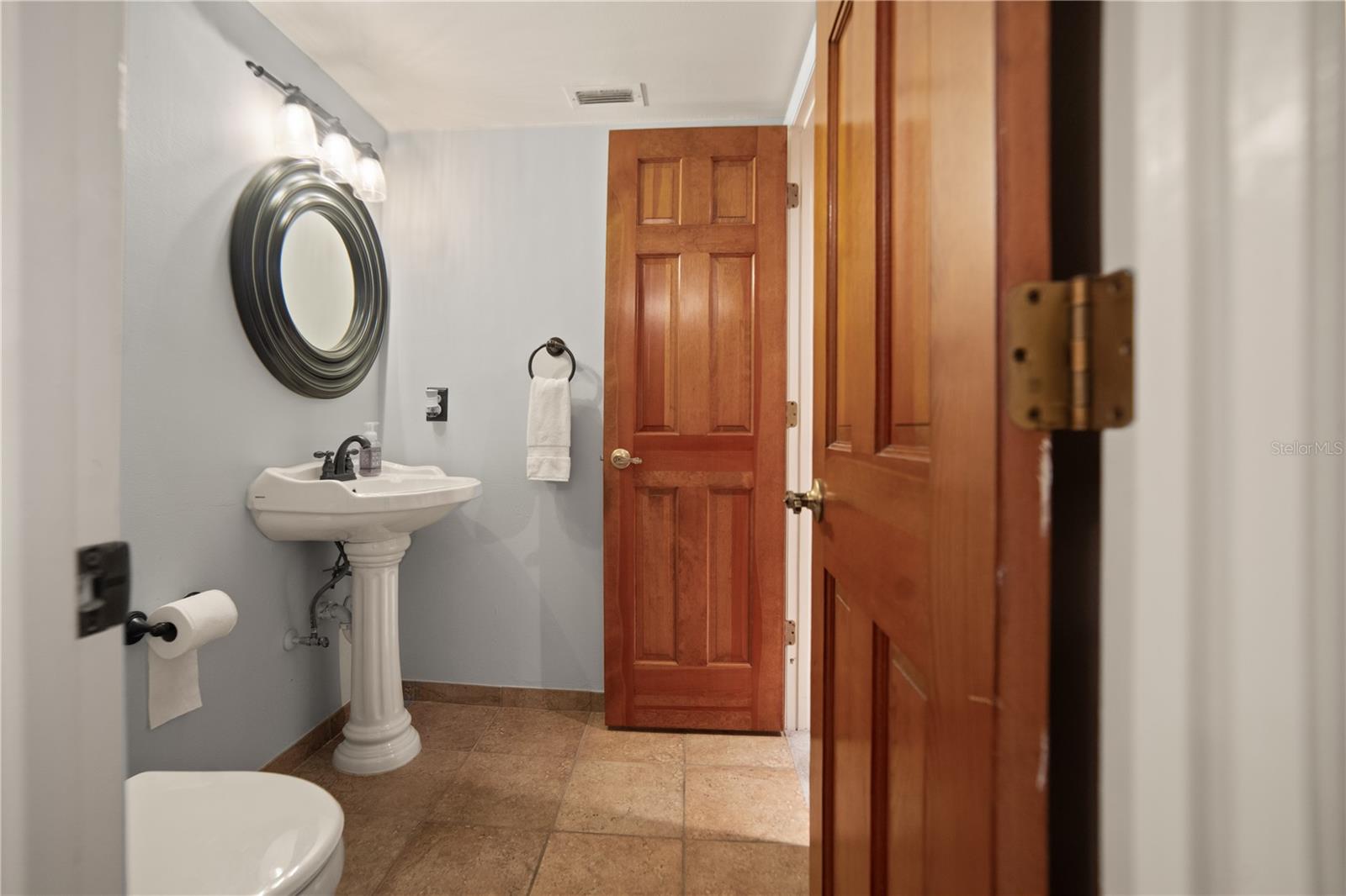 WEKIVA COUNTRY CLUB VILLAS - Residential