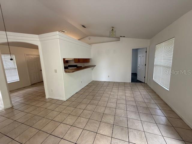 SILVER SPRINGS SHORES - Residential