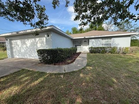 Photo of 5887 Pecan Road, Ocala, FL 34472 (MLS # OM723573)