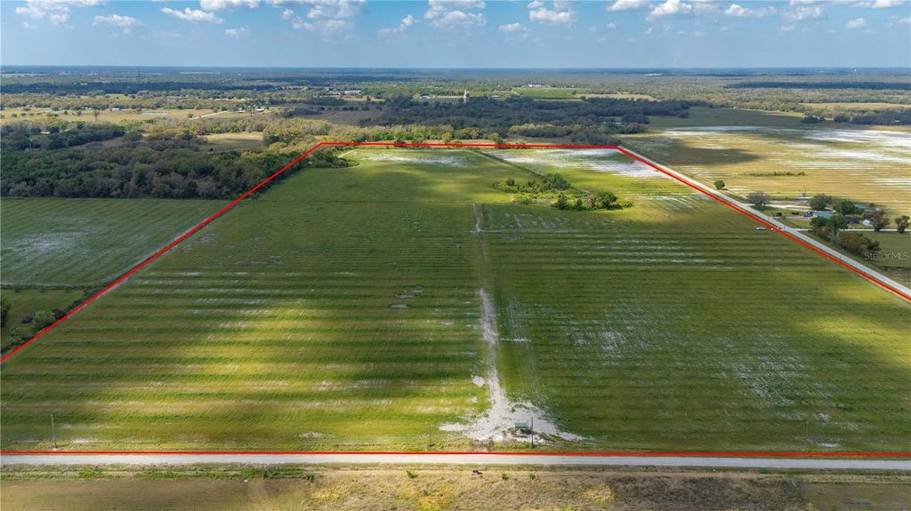 Photo of SE Reynolds Street, Arcadia, FL 34266 (MLS # B4901954)