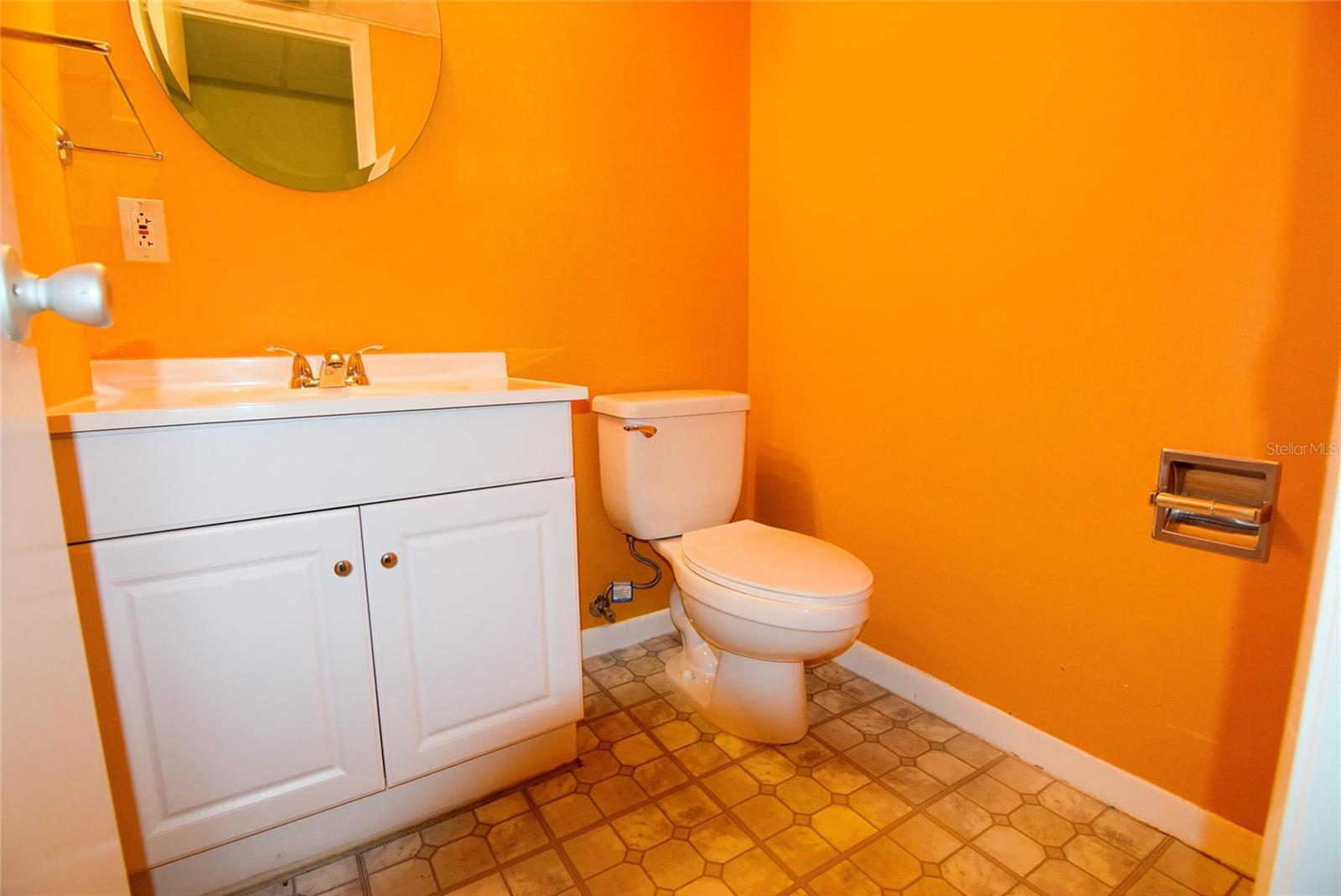 SABAL PALM GARDENS - Residential